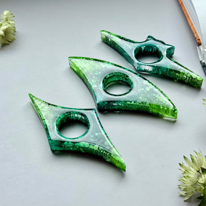 Green Resin Page Holder Set – Alcohol Ink Art