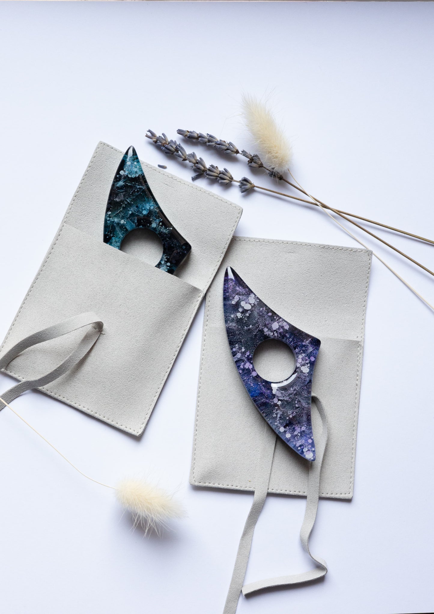 Cosmic Wing Page Holder