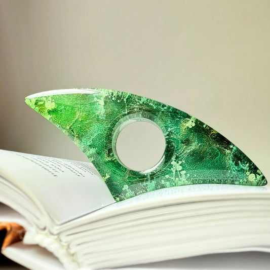 Green Resin Page Holder – Alcohol Ink Design + Gift Pouch