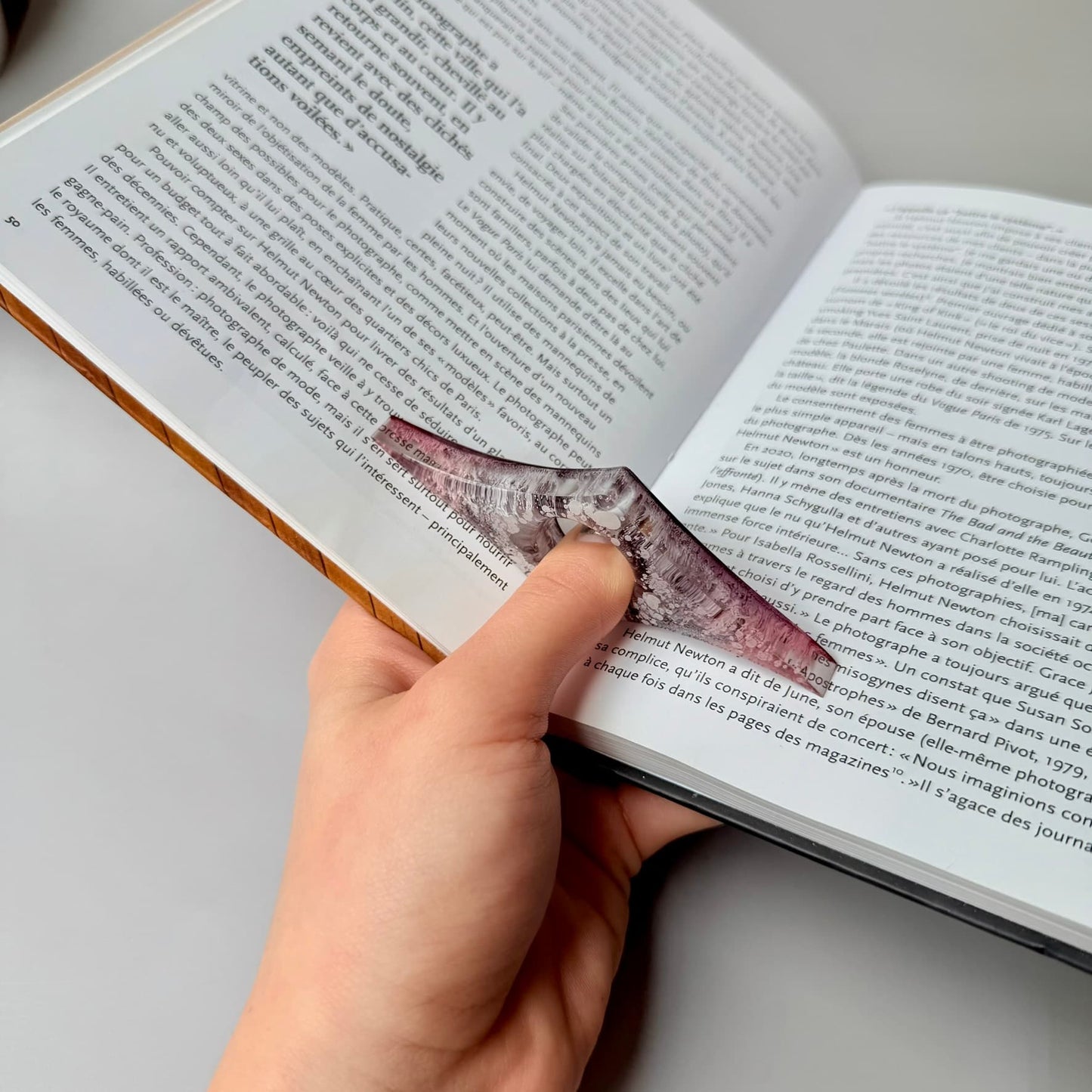 Pink & Black Resin Page Holder Set – Petri Ink Design