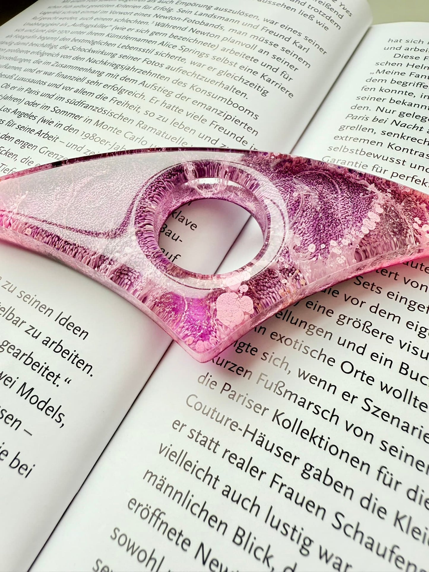 Orchid Swirl Page Holder