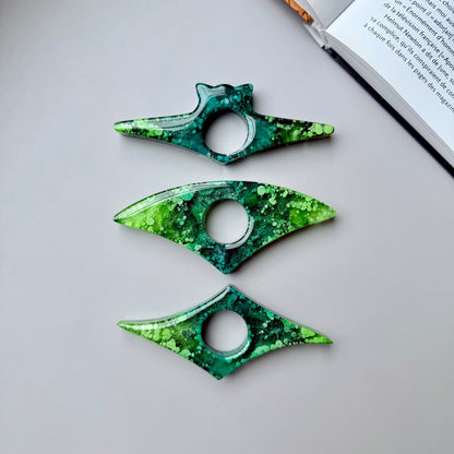 Green Resin Page Holder Set – Alcohol Ink Art
